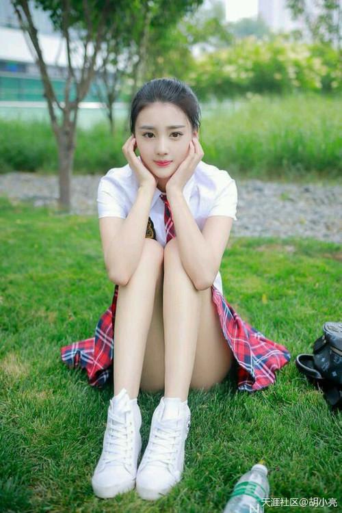 开云官网-男子篮球注重球员个人技术提升促进全面发展，篮球运动员如何提高身体素质