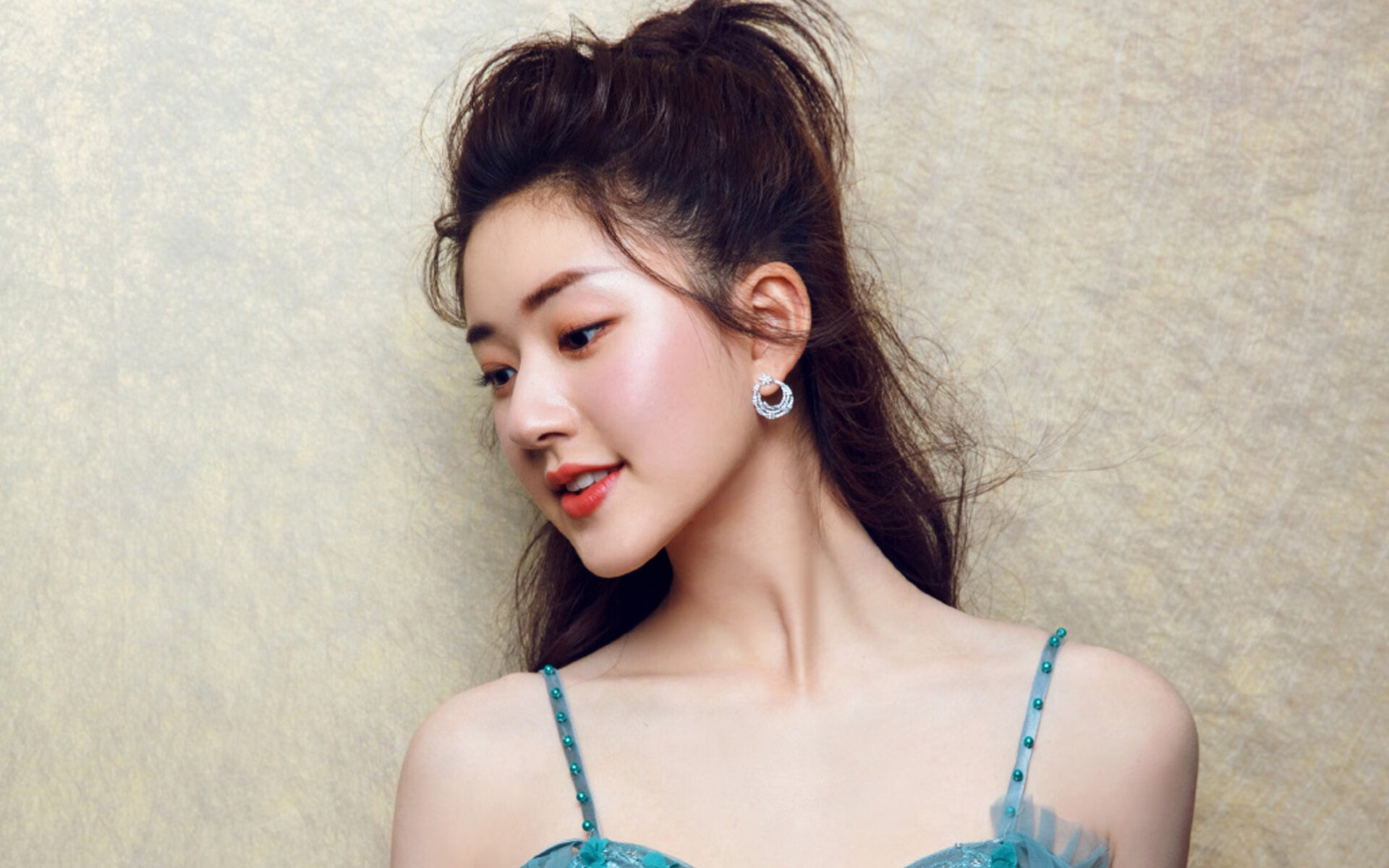 开云网站-詹姆斯训练画面曝光状态保持稳定，詹姆斯训练照高清