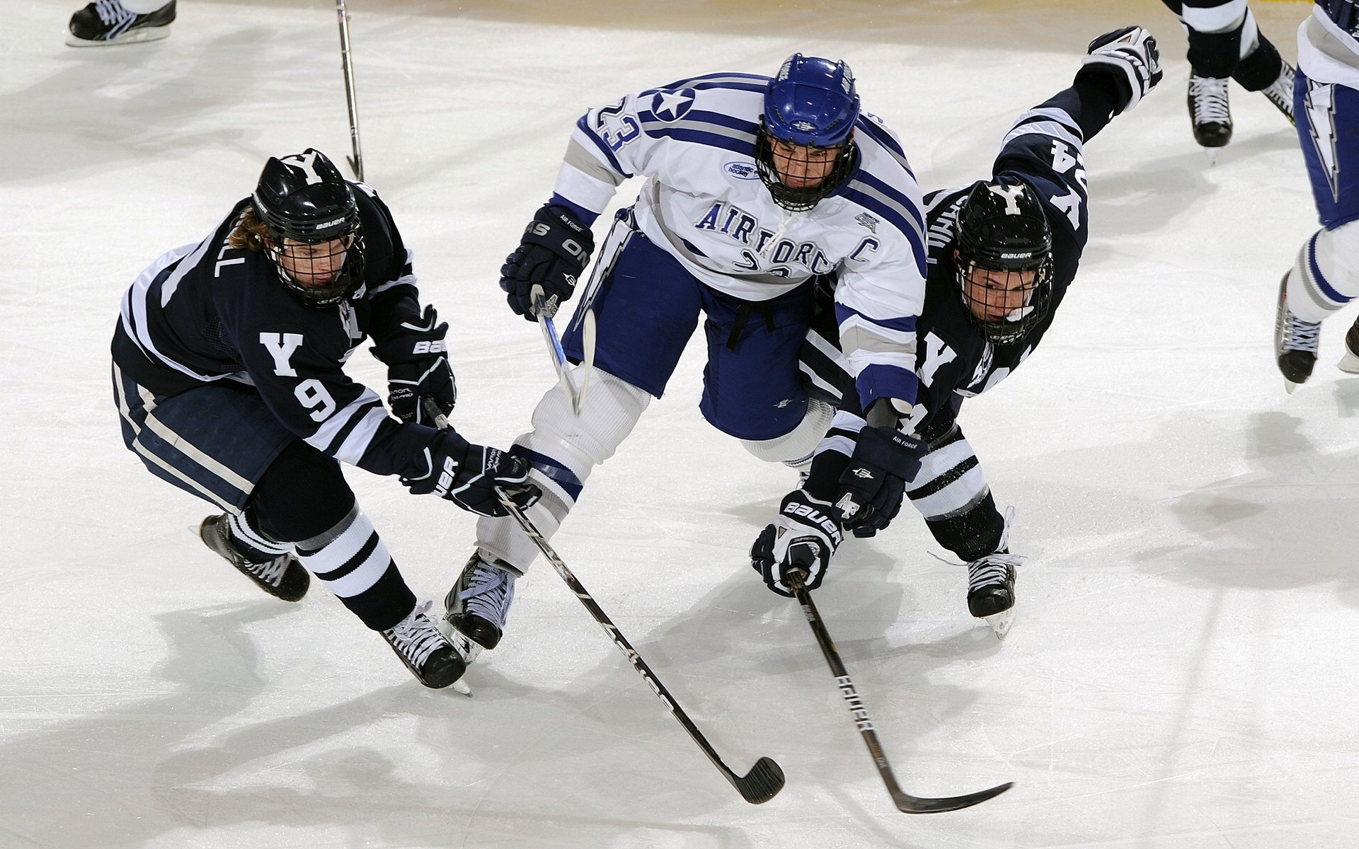 开云app全站-法甲VAR系统中语义处理模块提升判罚透明度的应用